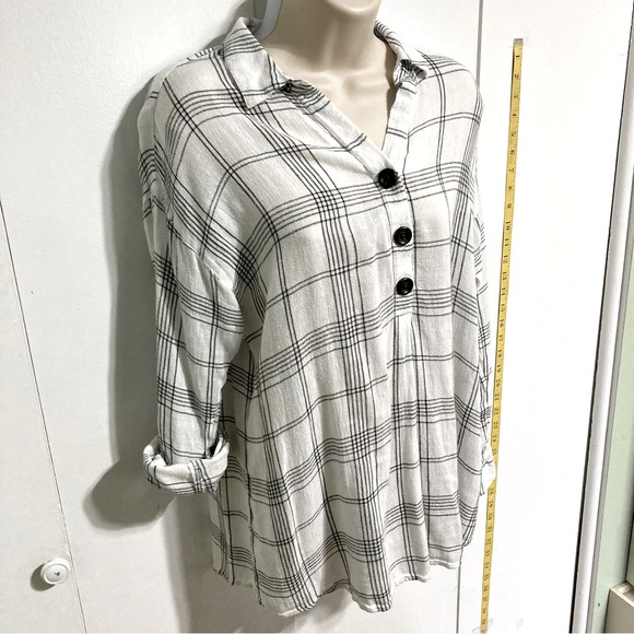 J. JILL Linen Blend Button Plaid Pullover Top Roll Tab Sleeves Womens Medium - Picture 3 of 9